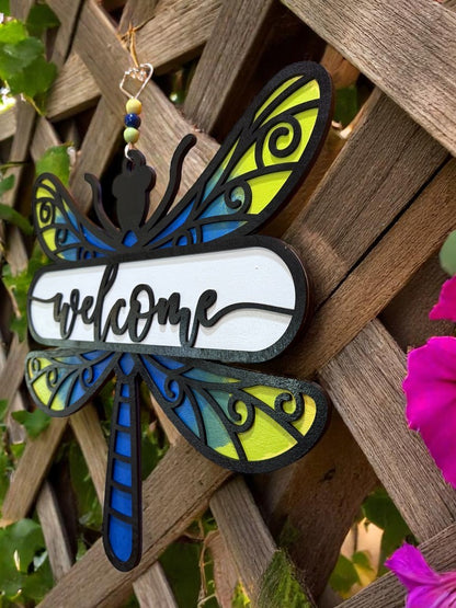 Dragonfly Welcome Sign – Handcrafted Wooden Door Decor for Summer & Nature Lovers