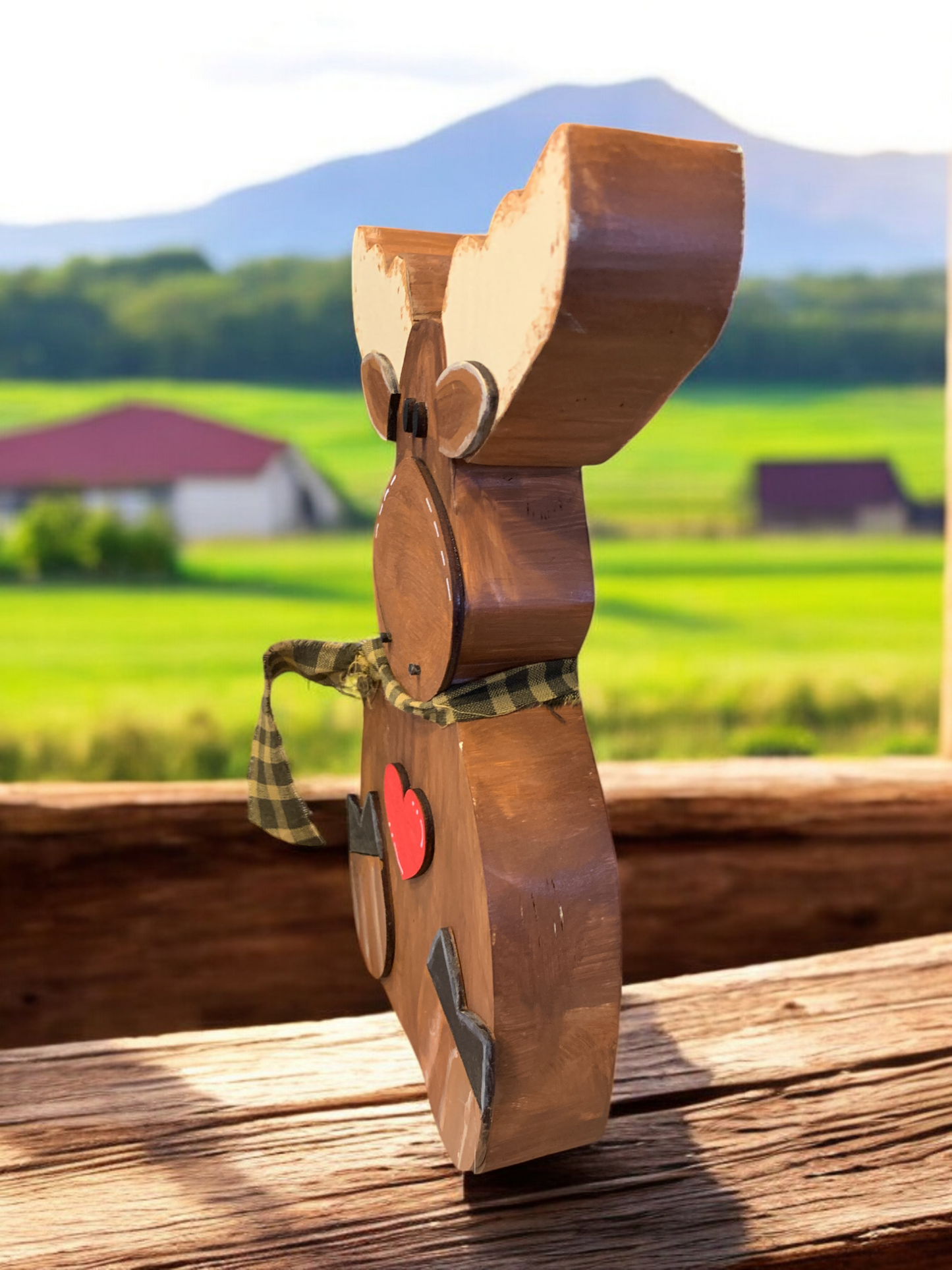 Moose Farm Style Shelf Sitter